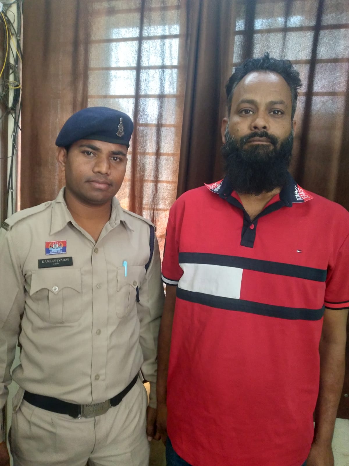 फतेहशाह मार्केट में गुंडागर्दी करने वाला बदमाश गिरफ्तार,कोतवाली पुलिस ने जमकर लगाई क्लास