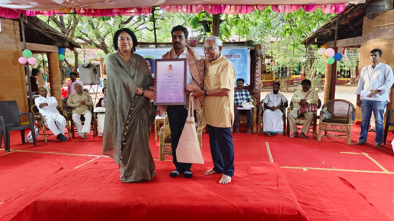 सामाजिक पत्रकार के रूप में माजा कोयने जर्नलिस्ट अवार्ड से मदुरै में सम्मानित हुए पत्रकार परमेश्वर राजपूत

