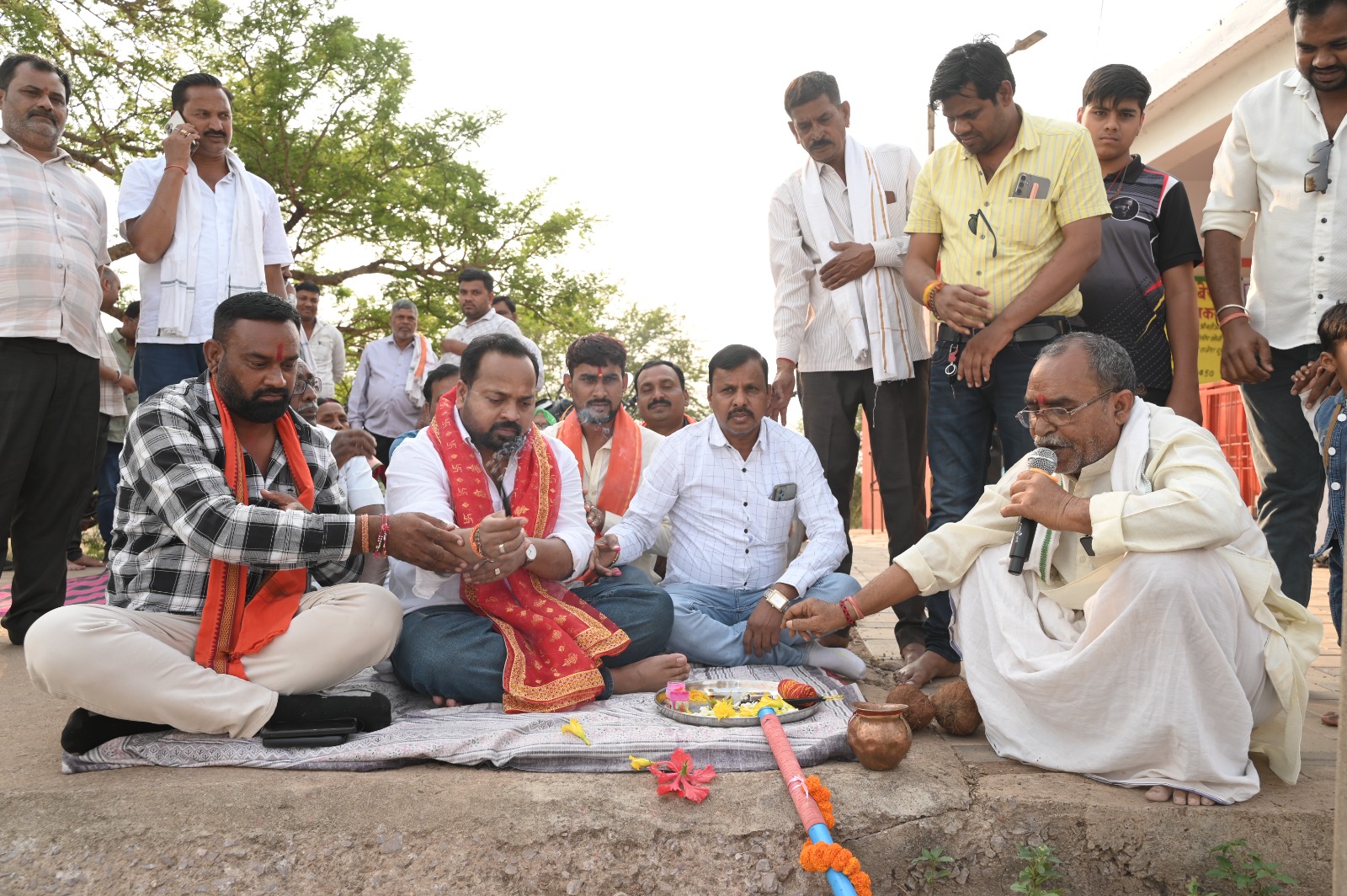 नगर पंचायत बेरला मे 1 करोड़ 21 लाख रूपये के विभिन्न विकाश कार्यों का भूमिपूजन संपन्न 