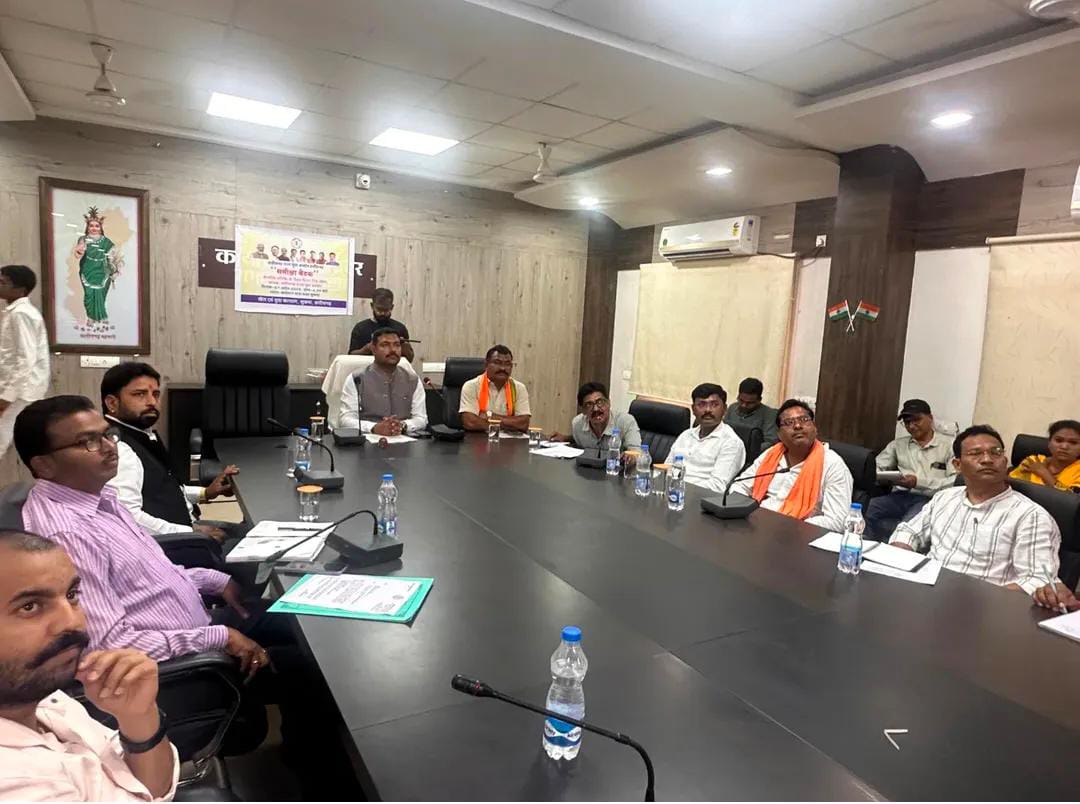 छ.ग. राज्य युवा आयोग के अध्यक्ष ने किया युवाओं से संवाद 
