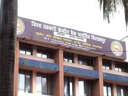 सहकारी बैंक के कर्मियों की बहाली का एकल बेंच का फैसला रद्द