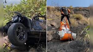 500 फीट गहरी खाई में गिरी थार,6 युवकों की मौत