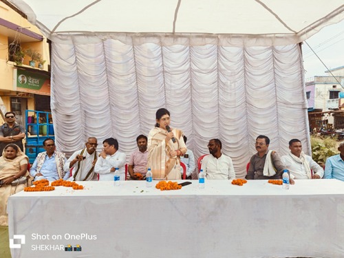 विधायक हर्षिता स्वामी बघेल ने मिनी माता पुण्यतिथि पर श्रद्धा सुमन की अर्पित 