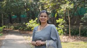मोनिका मोहिते ऑर्गेनिक खेती से बनी किसानों की प्रेरणा,सालाना कमा रहीं करोड़ो