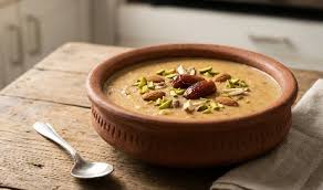 इफ्तार में परोसें स्वाद में लाजवाब और एनर्जी से भरपूर खजूर की खीर,यहां जानें Easy Recipe