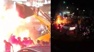चुनाव में जीत का जश्न मनाने के दौरान आग,विधायक समेत कई महिलाएं घायल