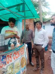 धमतरी शहर एवं ग्रामीण क्षेत्रों के होटल, रेस्टोरेंट और खाद्य दुकानों का औचक निरीक्षण