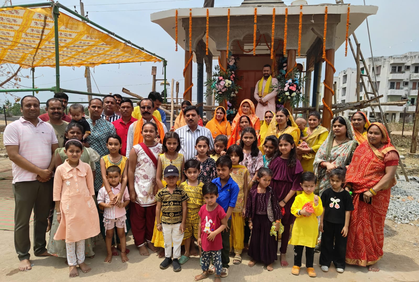 बेमेतरा पुलिस कॉलोनी में हनुमान जन्मोत्सव पर भव्य प्राण प्रतिष्ठा, DIG ने लिया आशीर्वाद