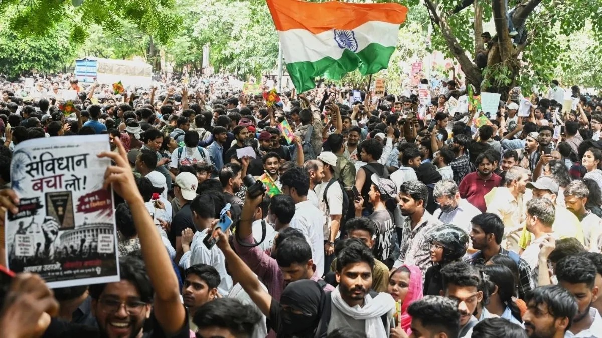पेपर लीक पर मोदी सरकार का सबसे बड़ा एक्शन! 10 साल जेल, ₹10 करोड़ जुर्माना और 3 महीने में फैसला