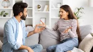 क्या आपके रिश्ते में भी बढ़ रही है कड़वाहट? जानें कैसे लाएं रिश्ते की खोई मिठास वापस?