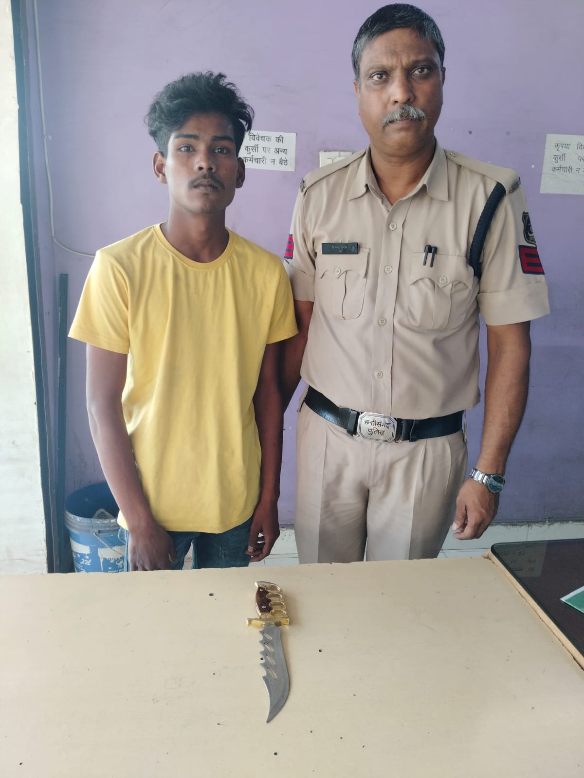 शराब पीने हेतु पैसे मांगने एवं नही मिलने पर धारदार चाकू से हमला करने वाला आरोपी मंजीत यादव गिरफ्तार