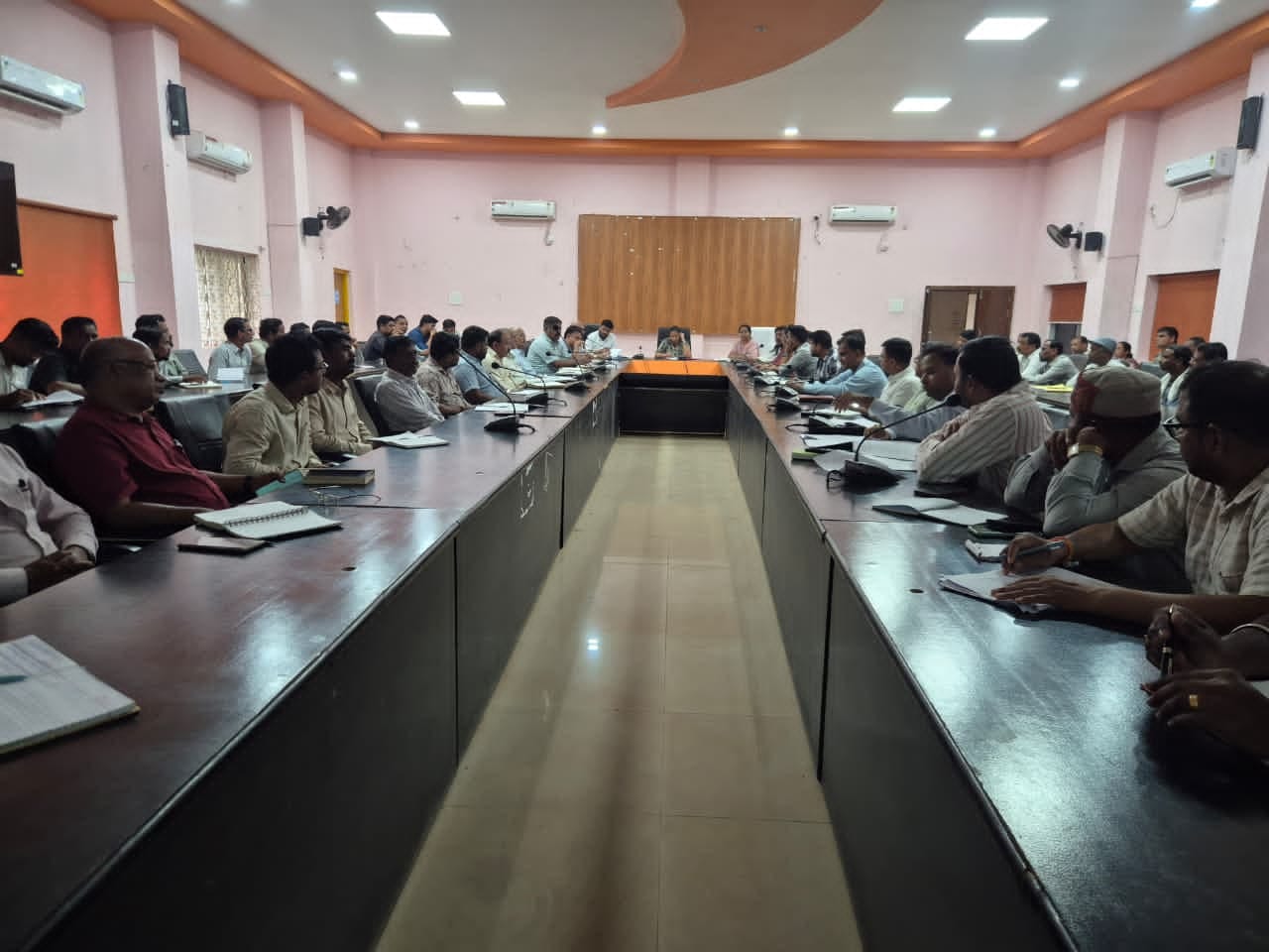 नगरीय क्षेत्रों में आवासहीन व्यक्तियों को पट्टाधृति अधिकार अधिनियम-2023 के प्रभावी क्रियान्वयन हेतु प्रशिक्षण आयोजित