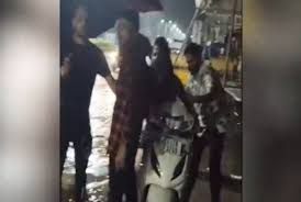 वन नाईट क्लब के बाहर दो पक्षों में मारपीट, हाई वोल्टेज ड्रामा..वायरल वीडियो 