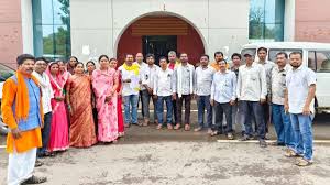  जिला प्रशासन के खिलाफ सरपंचों ने खोला मोर्चा, लगाया उपेक्षा का आरोप 