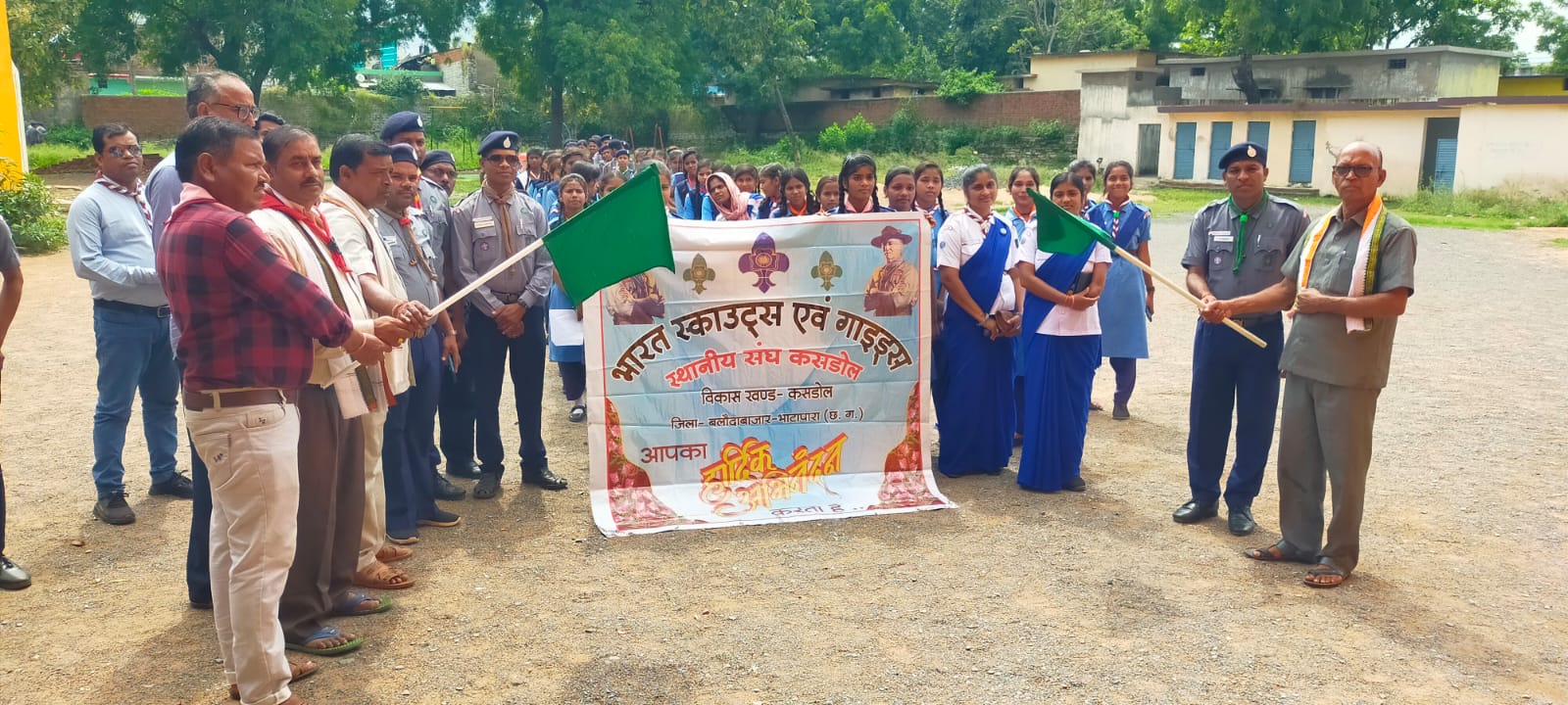 टुण्ड्रा के सरस्वती शिशु मंदिर में खंड स्तरीय सर्वधर्म प्रार्थना सभा का आयोजन किया