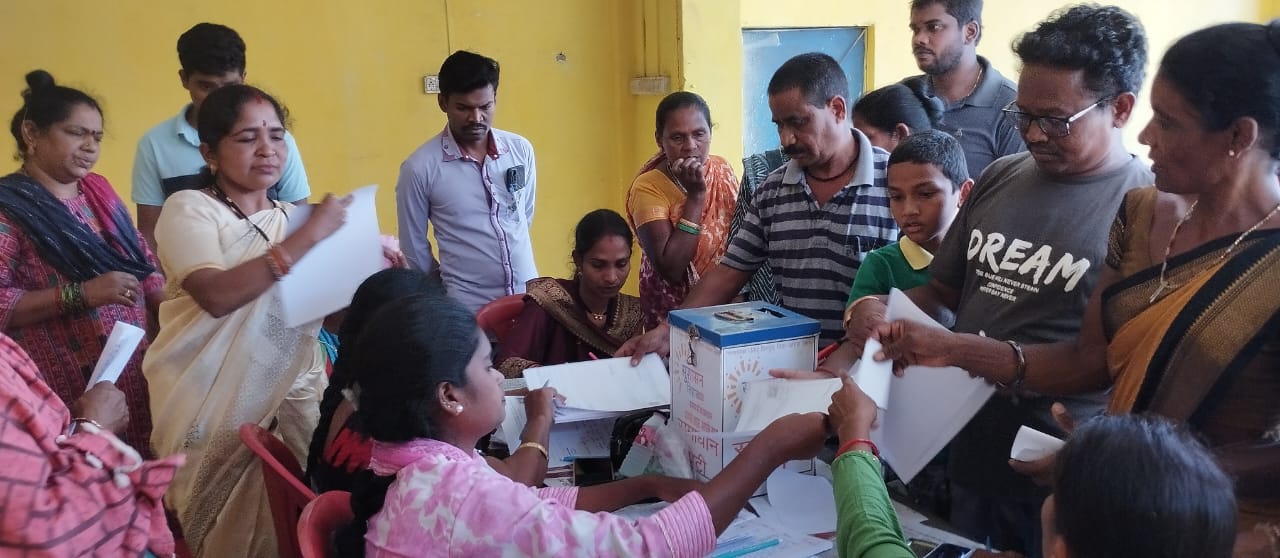 सुशासन तिहार के तहत किरन्दुल में किया गया शिविर का आयोजन,350 लोगों ने किया आवेदन