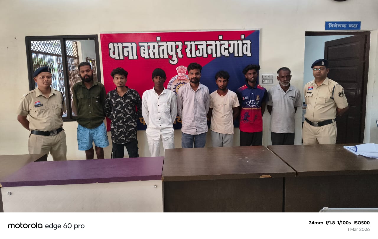 होली से पहले बसंतपुर पुलिस की सख्त कार्रवाई: 40 पौवा अवैध शराब जप्त, कोचिया सहित असामाजिक तत्व व वारंटी गिरफ्तार 