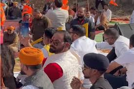 राजधानी रायपुर में करणी सेना के कार्यक्रम में छत्तीसगढ़ी राजगीत का अपमान