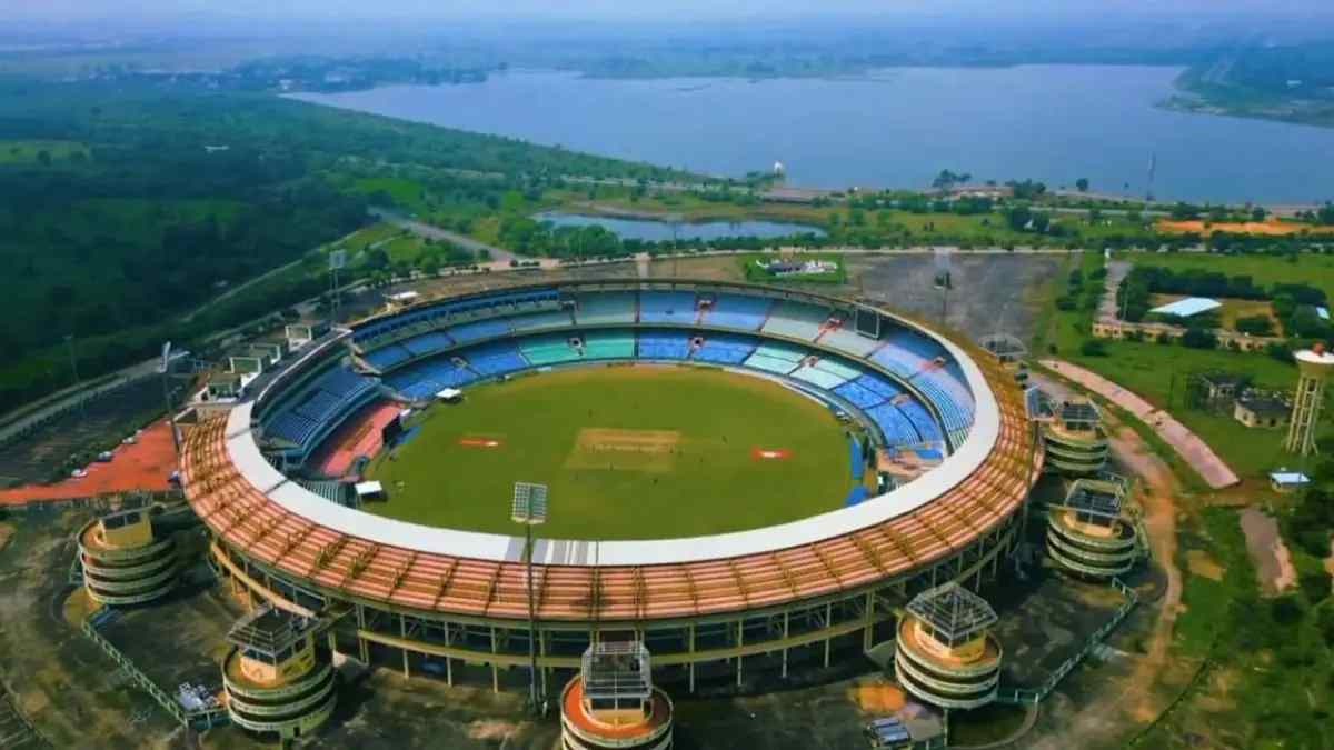  क्रिकेट फैंस के लिए बड़ी खबर: रायपुर IPL मैचों की टिकट बिक्री कल से, जानें पूरी डिटेल
