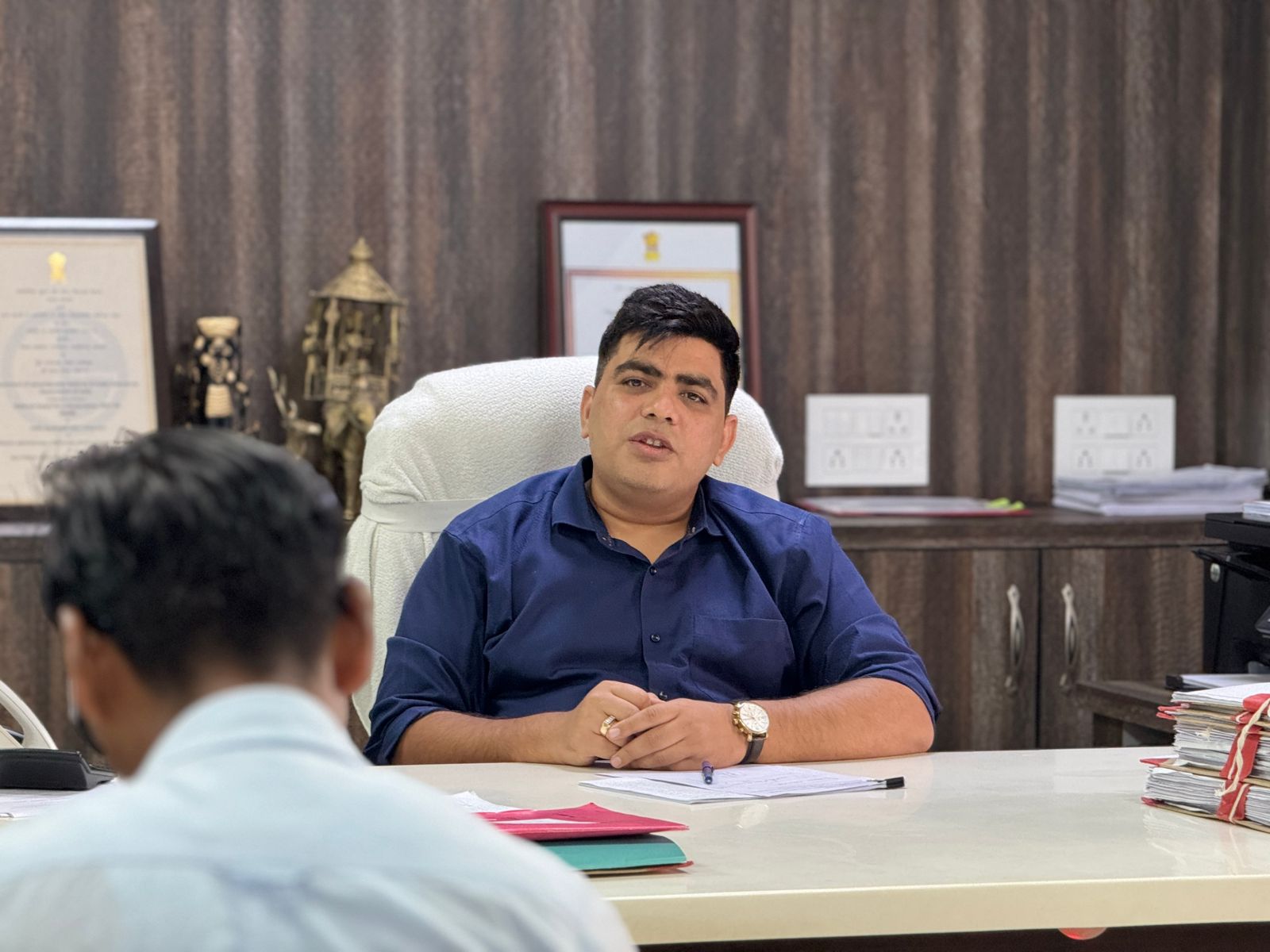 दंतेवाड़ा कलेक्टर कुणाल दुदावत ने ली विभिन्न विभागों की संयुक्त बैठक,विभागीय कार्यों में तेजी लाने के दिए निर्देश