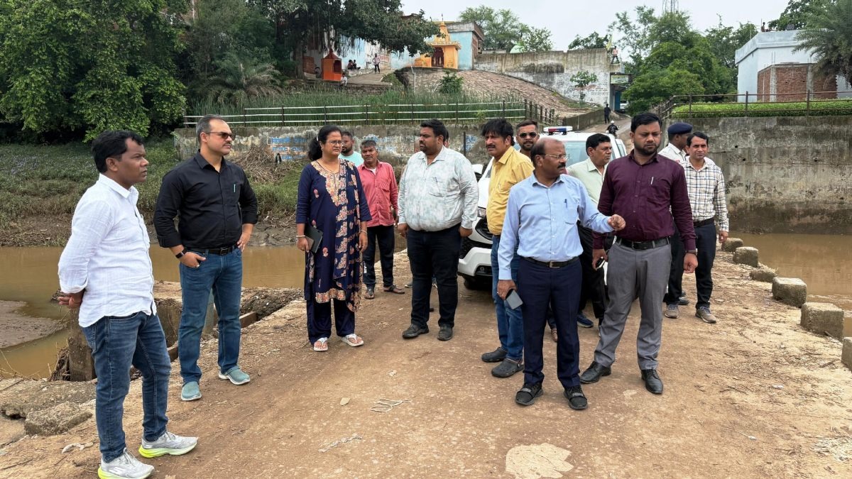 मुंगेली मौसम अलर्ट: अगले 72 घंटे भारी बारिश और बाढ़ का खतरा, कलेक्टर ने जारी किए सख्त निर्देश, 24×7 कंट्रोल रूम और हेल्पलाइन सक्रिय