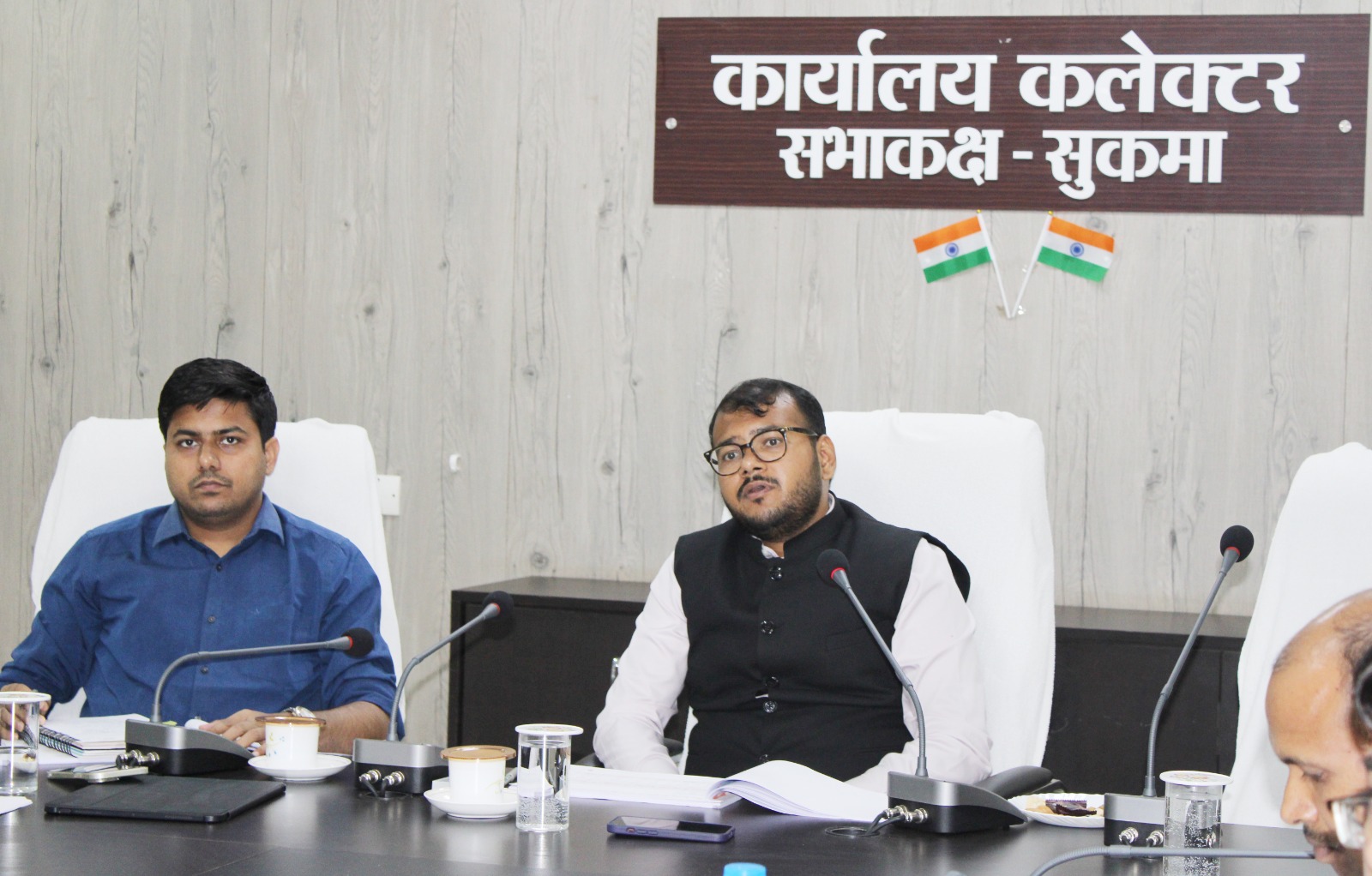 सुकमा में विकास को नई रफ्तार : कलेक्टर ने की पंचायत विभाग की योजनाओं की गहन समीक्षा