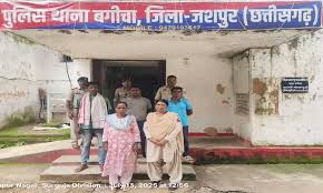 पुलिस ने गौ वंश की हत्या कर मांस पकाकर खाने वाले चार आरोपियों को किया गिरफ्तार 