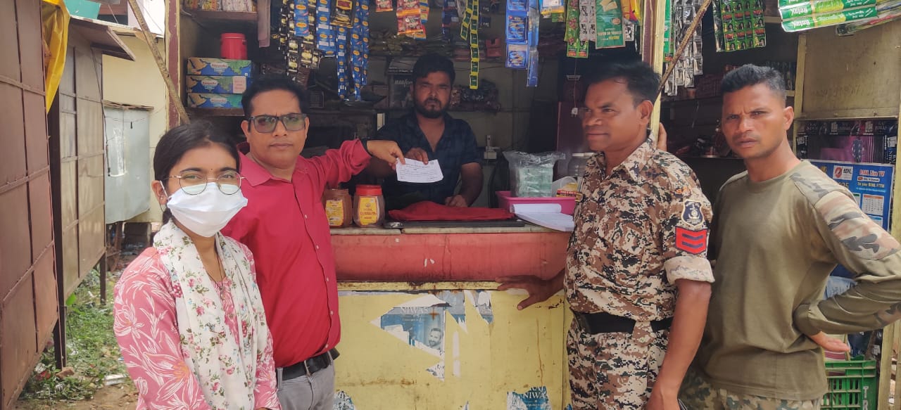 धूम्रपान निषेध कानून के तहत हुई चालानी कार्रवाई, 10 दुकानों पर जुर्माना

