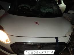 भिलाई में सड़क हादसे में गई 2 दोस्तों की जान,गड्ढे में जा गिरी कार