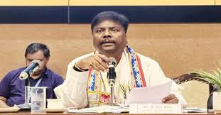 राहुल गांधी की आदिवासी नेताओं से मुलाकात पर कश्यप ने पीसीसी चीफ से पूछे सवाल,बोले-आदिवासियों के हक में बात की या नहीं