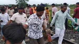 पूर्णिया में बड़ा हादसा : वंदे भारत ट्रेन से कटकर चार लोगों की मौत