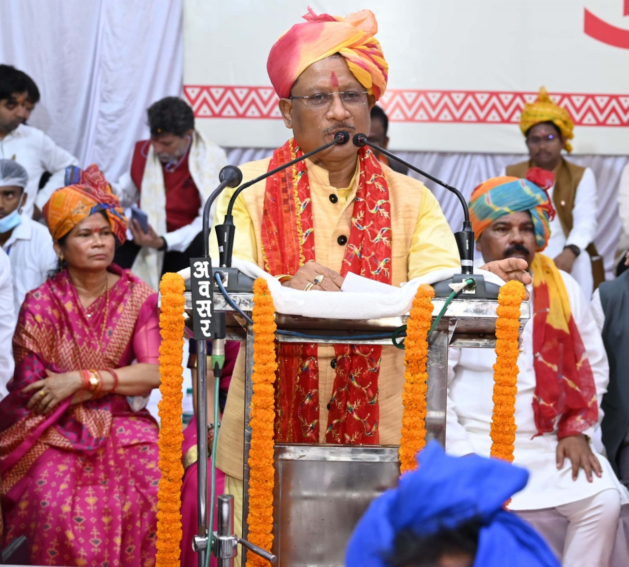 आदिवासियों का विकास छत्तीसगढ़ सरकार की प्राथमिकता