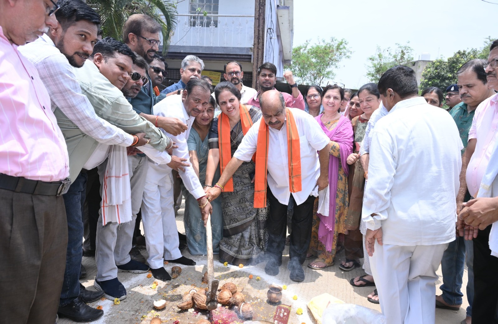 रायपुर उत्तर को मिली बड़ी सौगात: विधायक पुरंदर मिश्रा और महापौर मीनल चौबे ने किया नाला व 3 पुलियों का भूमिपूजन
