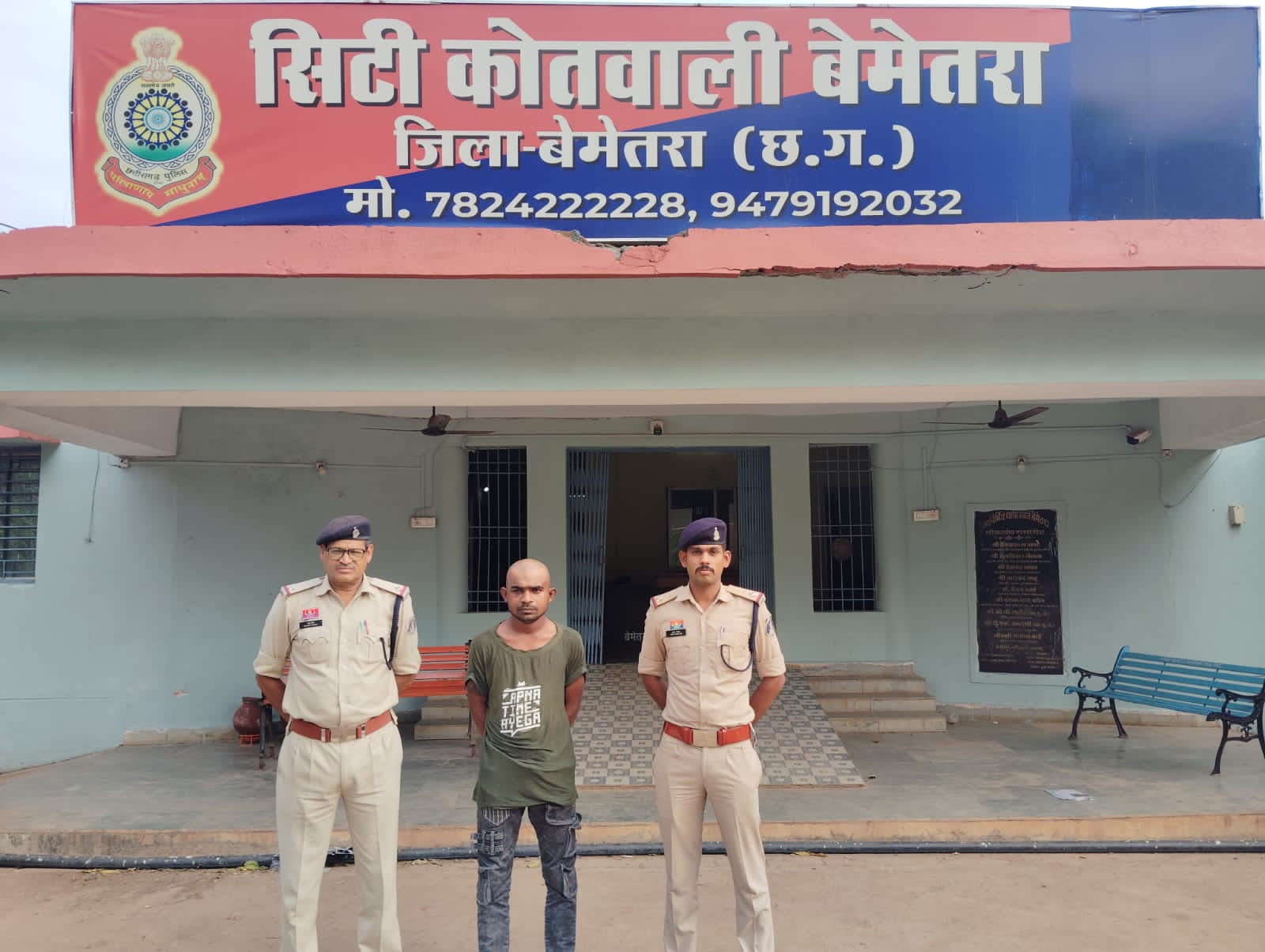 कत्लखाने ले जा रहे थे 4 भैंस, नाकेबंदी में धरा गया चालक; 9.50 लाख की पिकअप समेत माल जब्त
