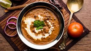 रेस्टोरेंट जैसी क्रीमी और स्मोकी दाल मखनी बनाएं अब घर पर, नोट करें परफेक्ट रेसिपी