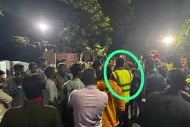 रायगढ़: सारडा एनर्जी कंपनी के गेट पर ठेका को लेकर बवाल, मैनेजर की बेदम पिटाई