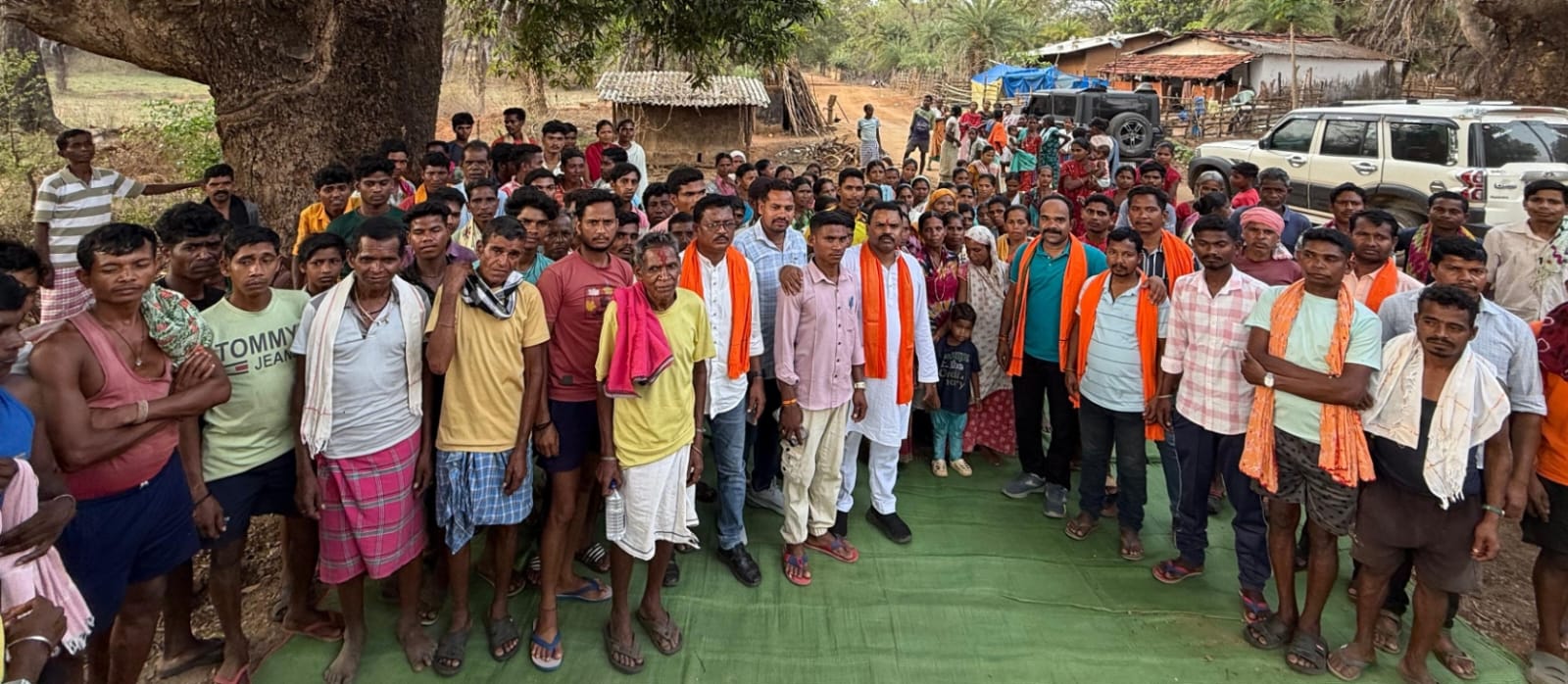 सुदूर गांवों में पहुंचे नंदलाल मुडामी, चौपाल के जरिए सुनी ग्रामीणों की समस्याएं