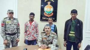 नक्सलवाद के खिलाफ पुलिस को मिली बड़ी सफलता,दो ईनामी नक्सली समेत 3 माओवादी गिरफ्तार 