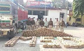 छत्तीसगढ़ पुलिस को मिली बड़ी सफलता, ट्रक से 2 करोड़ 76 लाख का गांजा जब्त