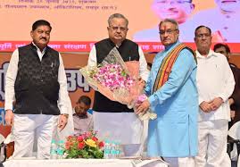 राज्य खाद्य आयोग के नवनियुक्त अध्यक्ष संदीप शर्मा ने संभाला पद,खाद्य मंत्री बघेल बोले -अनुभव का मिलेगा बड़ा लाभ