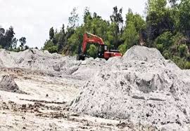 Surajpur : बंद ओसीएम खदान से फ्लाई राखड़ की चोरी, स्थानीय बदमाशों पर जांच शुरू