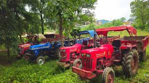 अवैध रेत परिवहन में लगे 18 ट्रैक्टरों को माइनिंग विभाग की टीम ने किया जब्त 