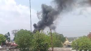उज्जैन के बाबा महाकाल मंदिर में लगी आग, मचा हड़कंप