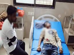छत्तीसगढ़: प्रेमिका से मिलने गये, नाबालिग प्रेमी की जमकर पिटाई