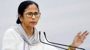 बांग्लादेश में हिंदुओं पर अत्याचार के बीच CM ममता ने PM मोदी से की ये बड़ी मांग