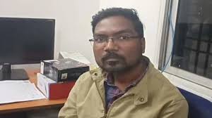 ट्रांसफार्मर लगाने के नाम पर ग्रामीण से 27 हजार रुपए की रिश्वत लेते सहायक अभियंता गिरफ्तार