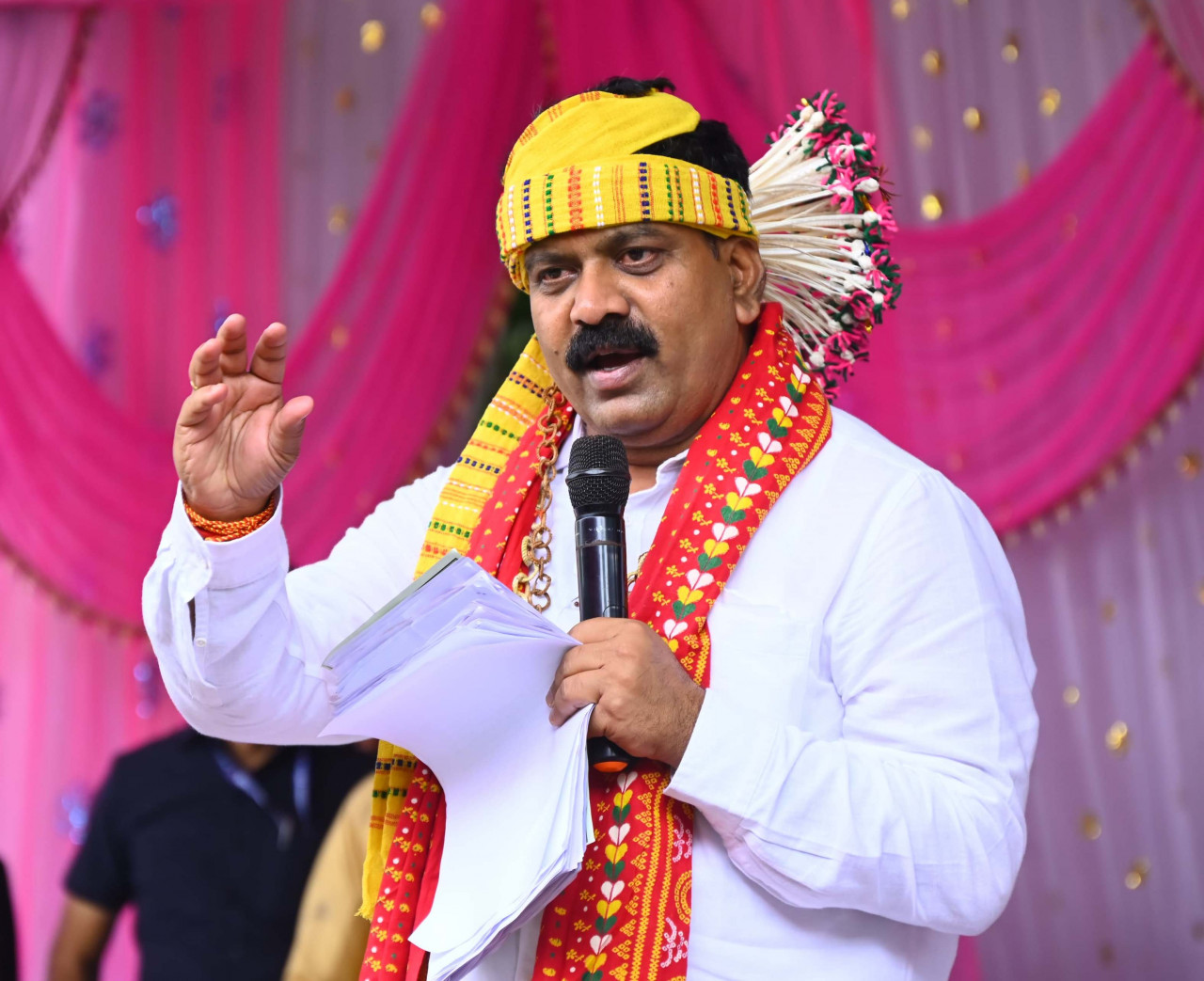 प्रदेश की सरकार आदिवासी अधिकार, उनके विकास और संस्कृति की रक्षा एवं संवर्धन के लिए प्रतिबद्ध: उपमुख्यमंत्री विजय शर्मा