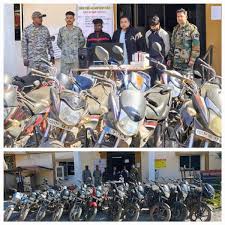 बाइक चोरी के बड़े गिरोह का पर्दाफाश,20 मोटर साइकिल के साथ तीन आराेपित गिरफ्तार