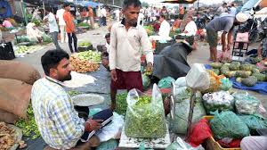कारोबार जगत : नौ महीने घटने के बाद फिर बढ़ी महंगाई दर,चांदी ने तोड़े सभी रिकॉर्ड, सोना भी ऑलटाइम हाई पर