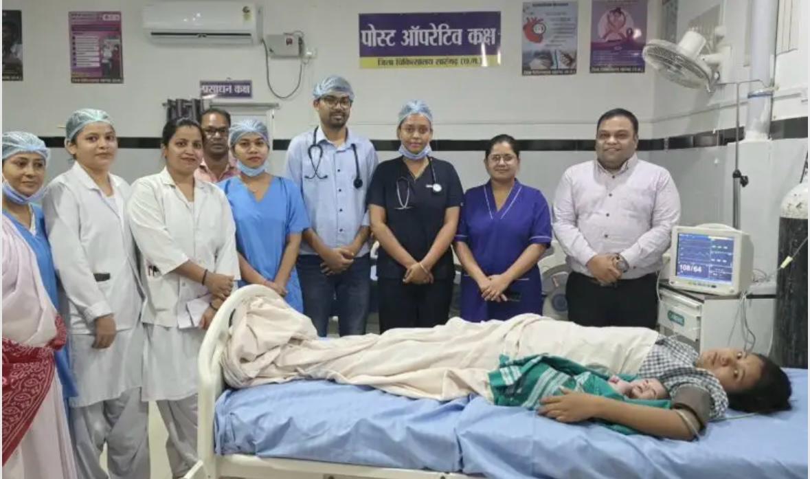सारंगढ़ जिला अस्पताल में पहली बार सफल सिजेरियन ऑपरेशन, स्वास्थ्य सेवाओं में जुड़ा नया अध्याय